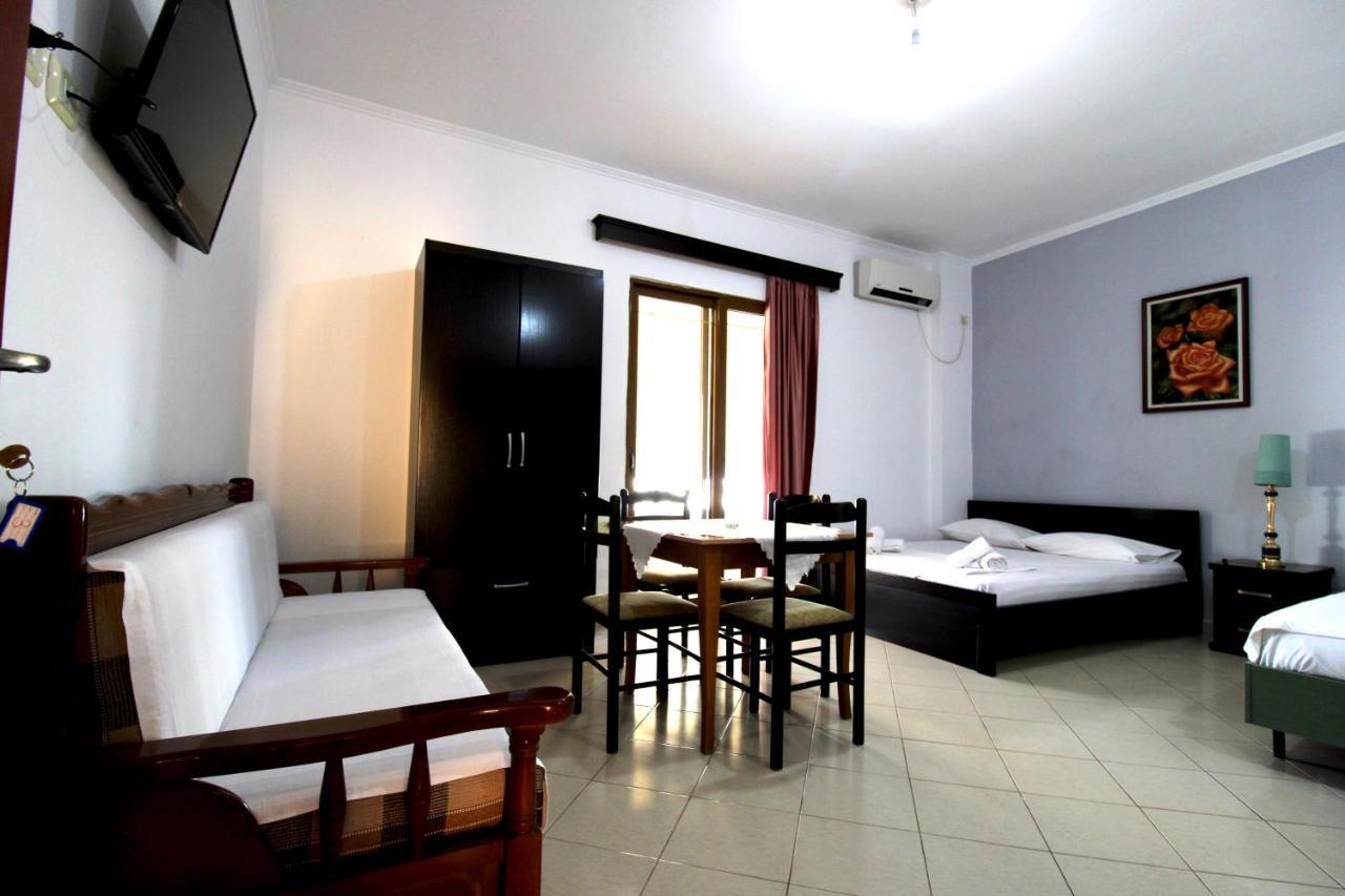 Vila Reni Risi Ksamil Exterior foto